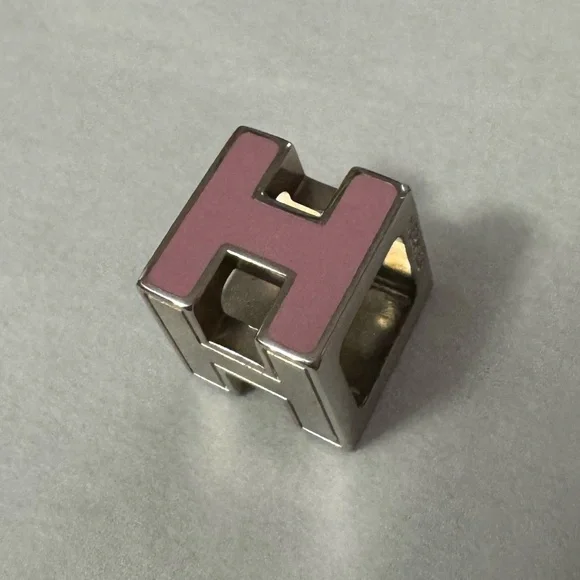 Hermès AUTHENTIC H Cube Cage d’H d’Ash Silver Bubblegum Pink Block Pendant - Picture 7 of 16